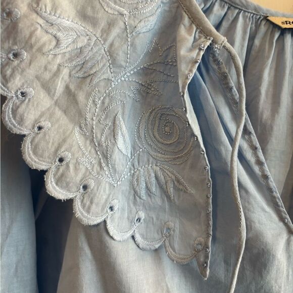 St Roche Virginia Sky Blue Women's Poplin Blouse with Eyelet Collar - Picture 4 of 12